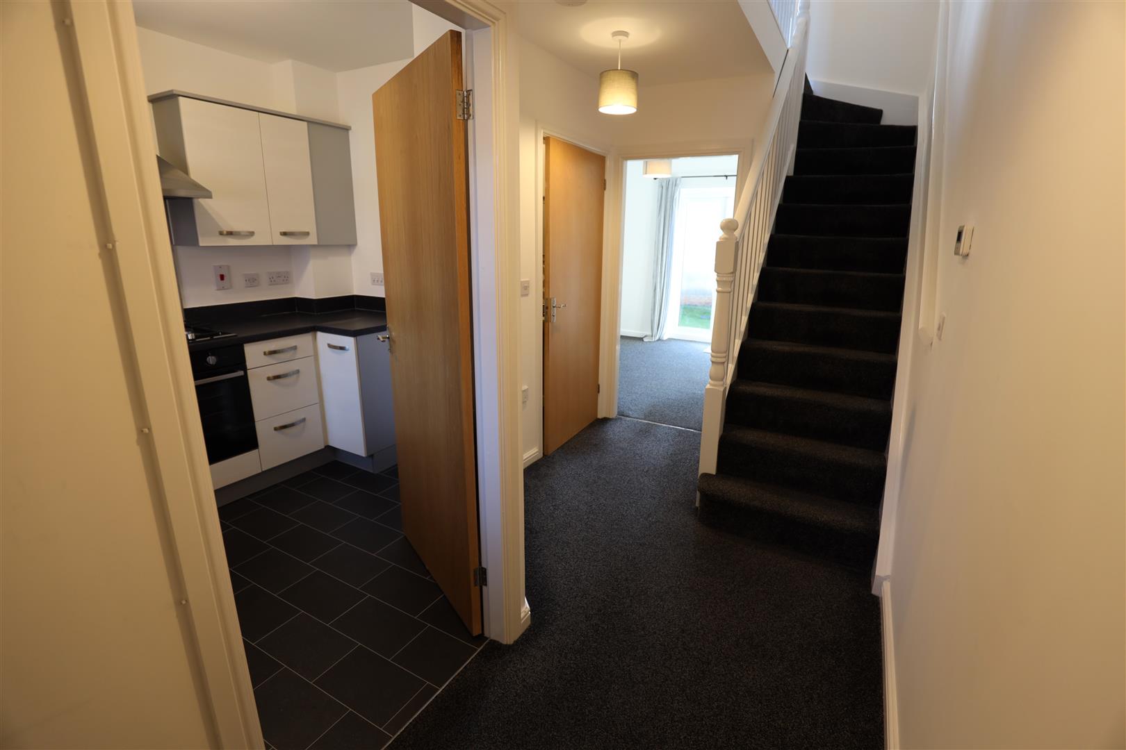 88 Lonydd Glas, Llanharan, Pontyclun, CF72 9FW
